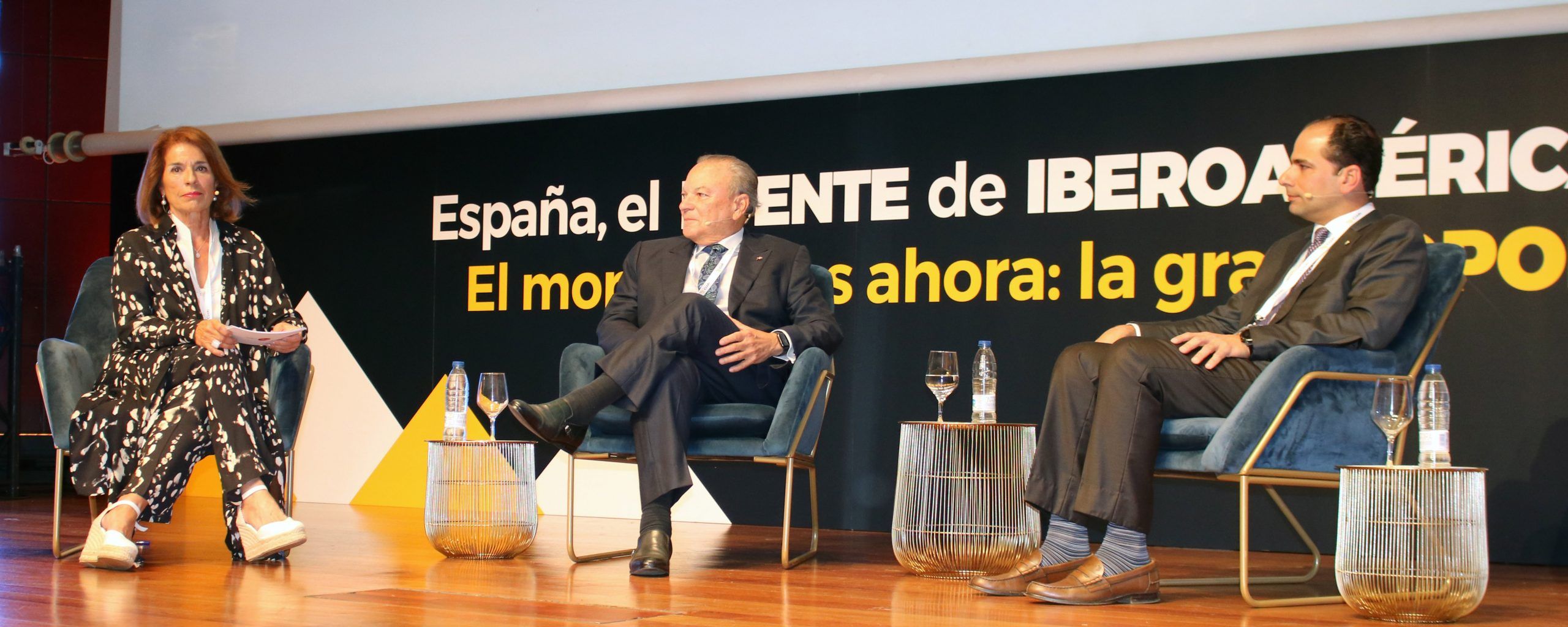 Ana Botella, Presidenta de Fundación Integra, junto a Frank Rainieri, fundador y charmain del Grupo Puntacana, y Frank Elias Rainieri, presidente del Grupo Puntacana.